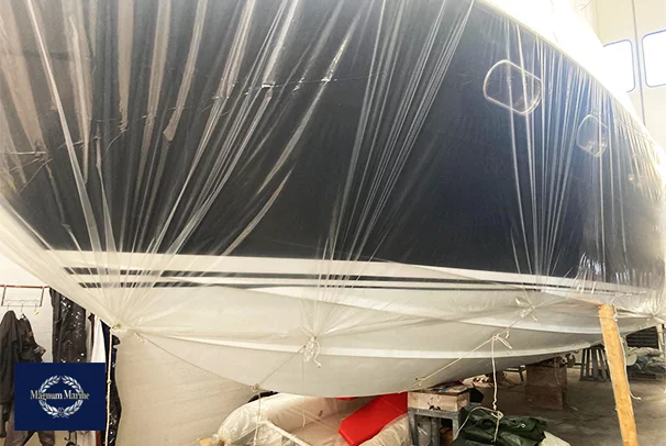 Magnum Marine 38 13