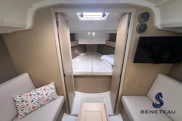 Oceanic 301 Beneteau 20