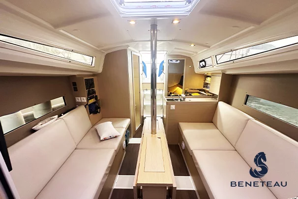 Oceanic 301 Beneteau 21